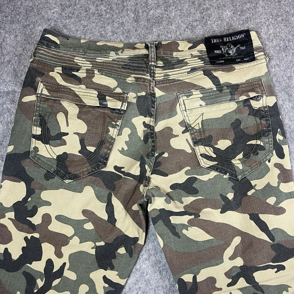 TRUE RELIGION Rocco Jeans Mens 34x32 Green Moto Camo Relaxed Skinny Streetwear